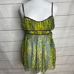 Victoria's Secret very sexy. green cheetah nighty